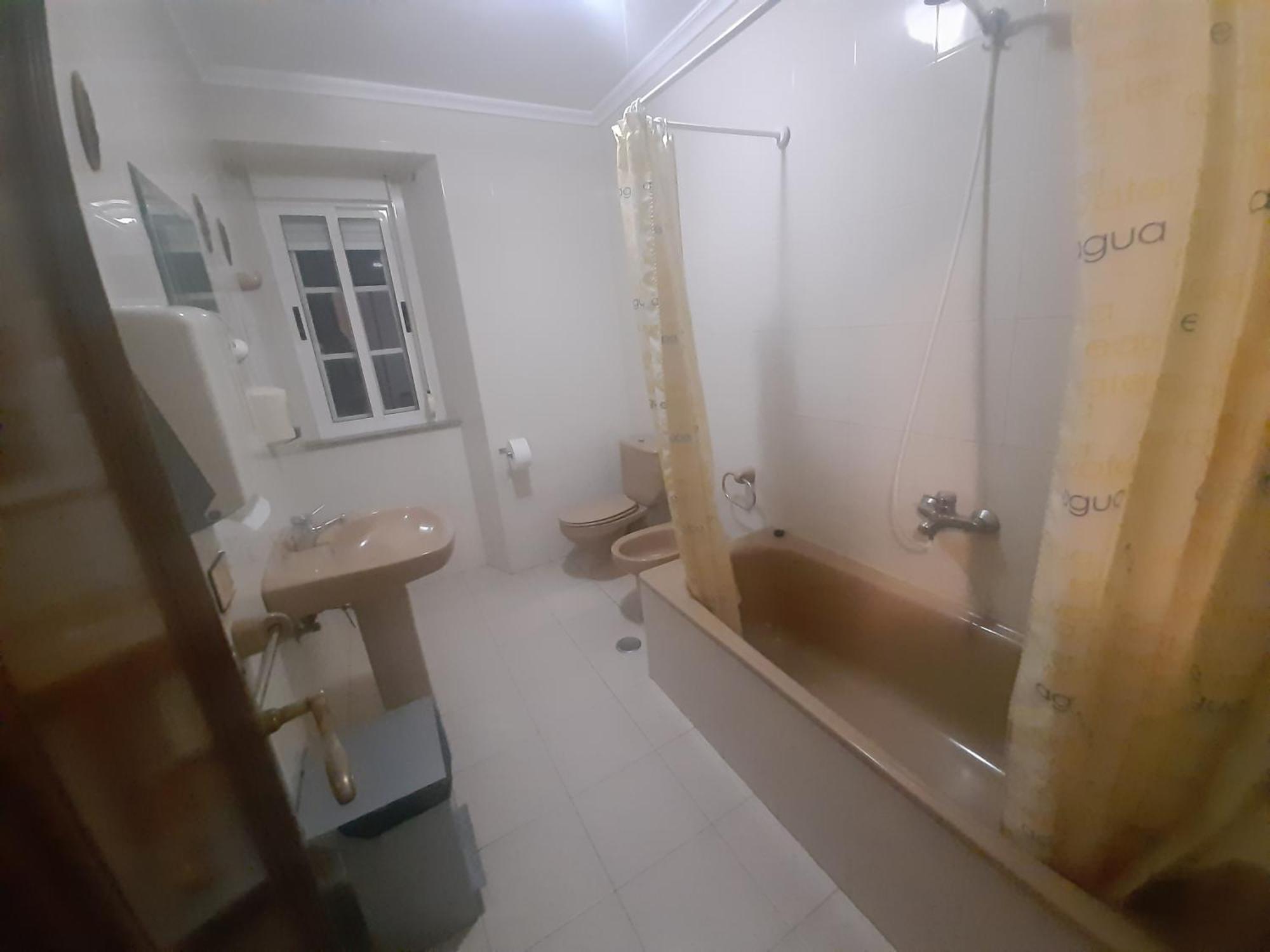 Albergue Berce Do Camino 特里亚卡斯特拉 外观 照片
